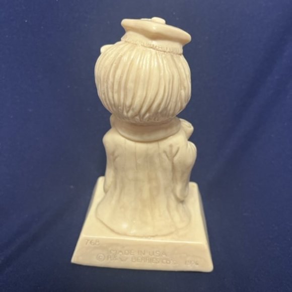 VTG "World's Greatest Student" Statue Cap Gown Diploma Plate Book 1976 - Picture 3 of 12